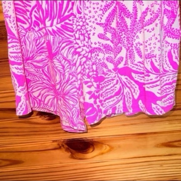 Lilly Pulitzer Rivera Wild Fuchsia Swipe Right tie strap Romper Medium - Picture 4 of 8